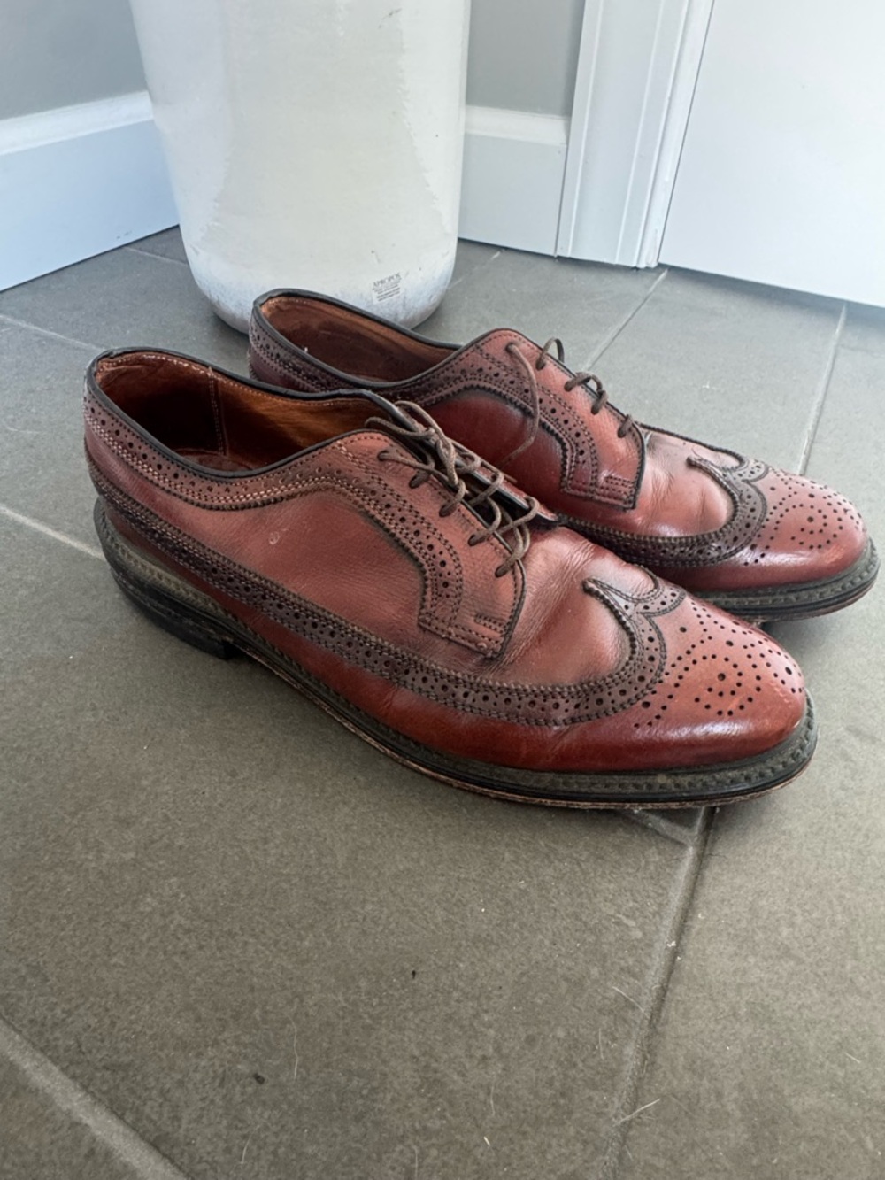 Vintage Men’s Wingtip Brogue Dress Shoes Brown Leather Size 11E – Classic Oxford